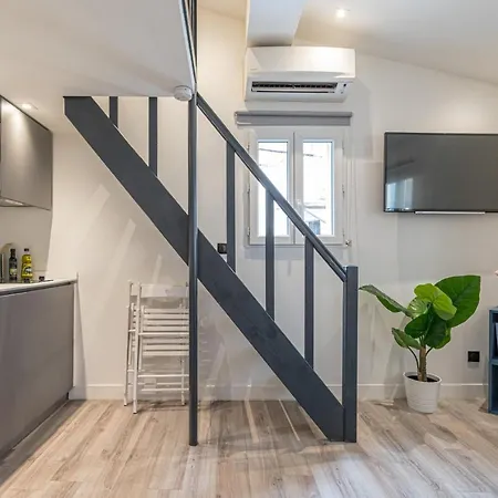 Smartbnb - Studio Mezzanine - Place Du Pin - Climatise Nizza